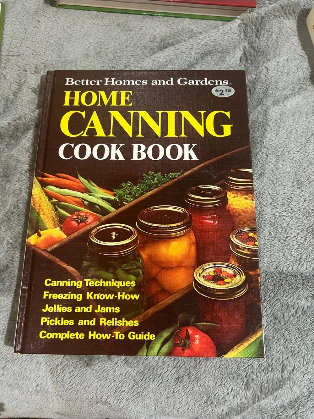 Southern Living Cookbooks Collection (3) & Better Homes & Garden (1).
